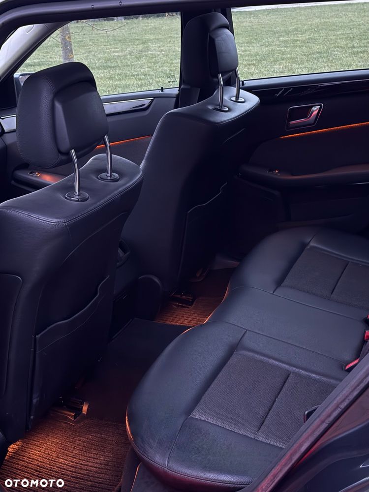 Mercedes-Benz Klasa E - 7