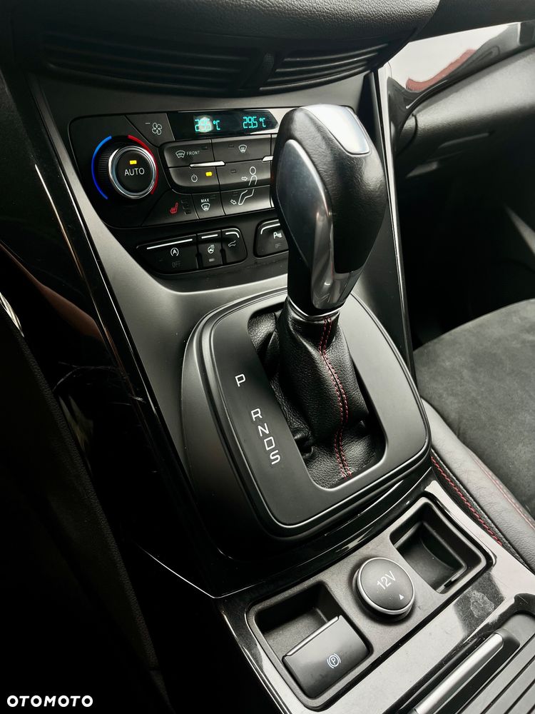 Ford Kuga 1.5 EcoBoost 4x4 ST-Line - 28