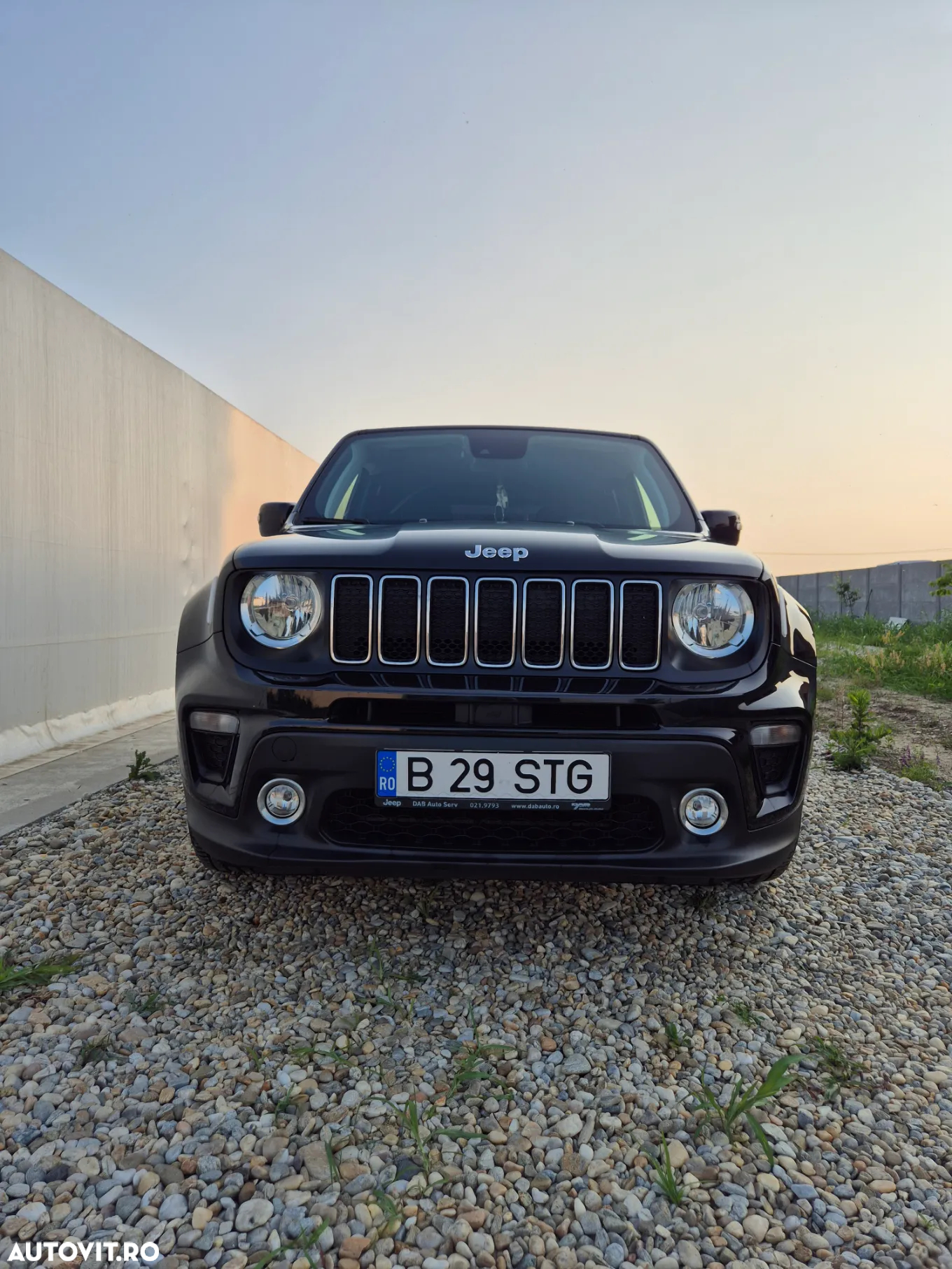Jeep Renegade 1.0 Turbo 4x2 M6 Longitude - 4