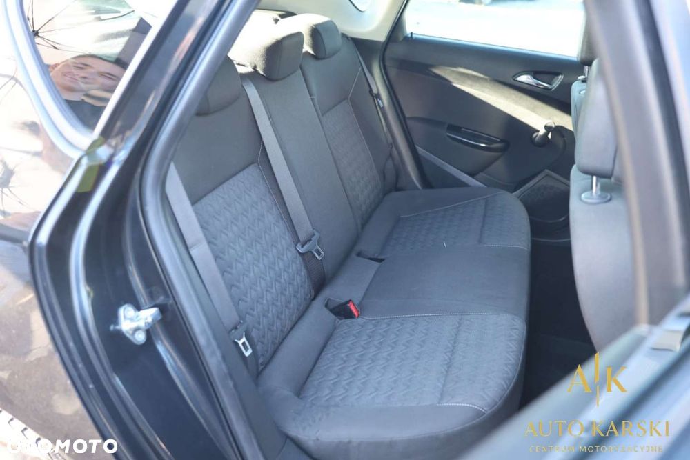 Opel Astra - 10