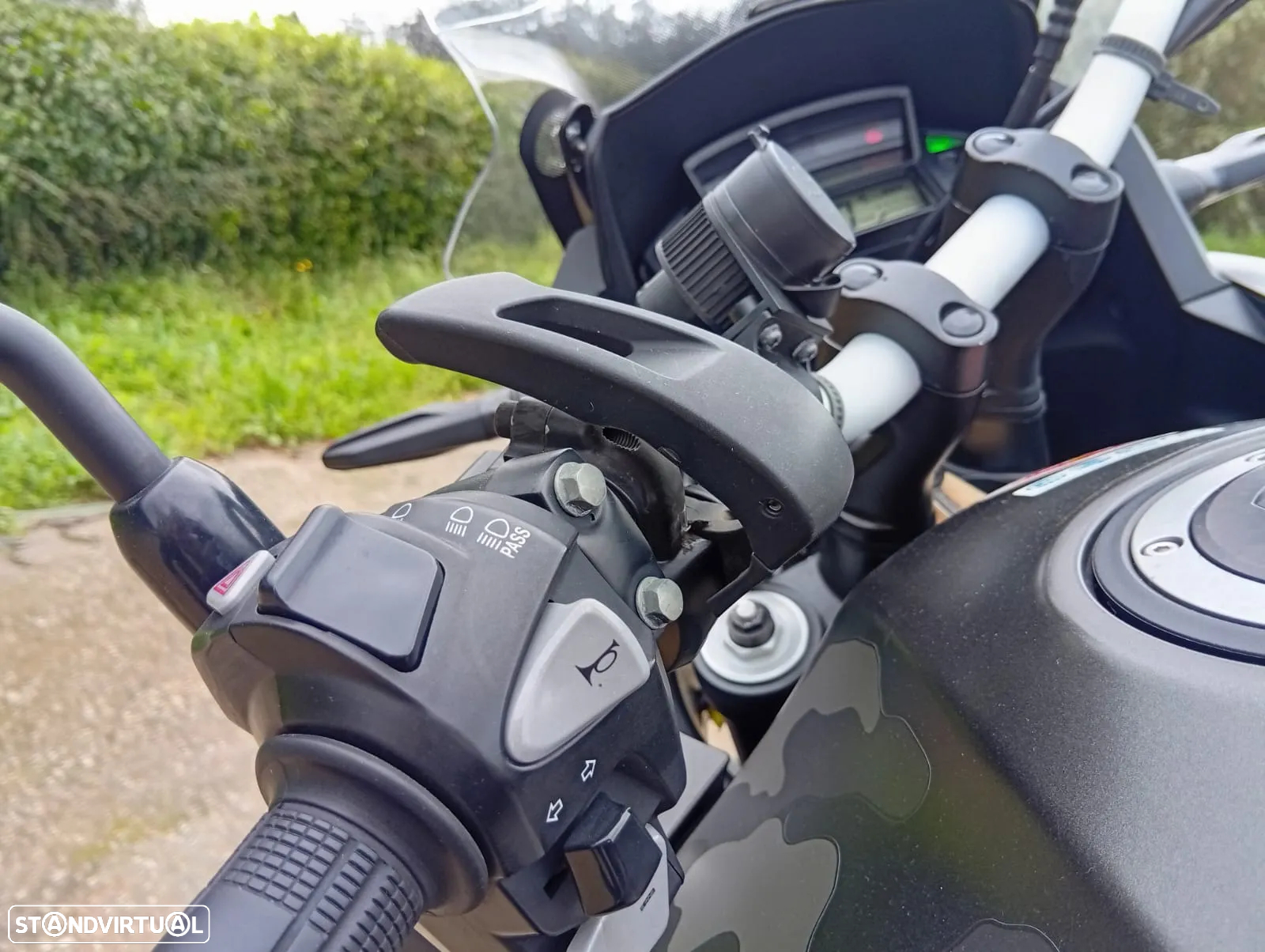 Honda VFR - 20