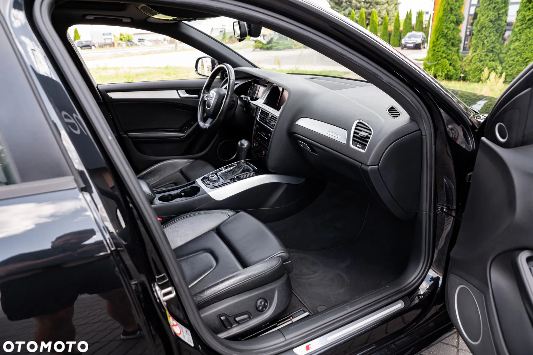 Audi A4 Avant 3.0 TDI DPF clean diesel quattro tiptron S line Sportpaket - 24