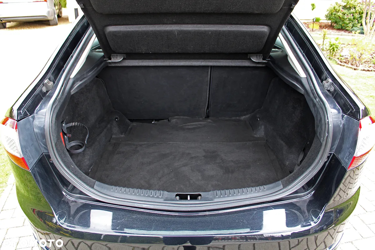 Ford Mondeo 2.0 TDCi Ambiente - 34