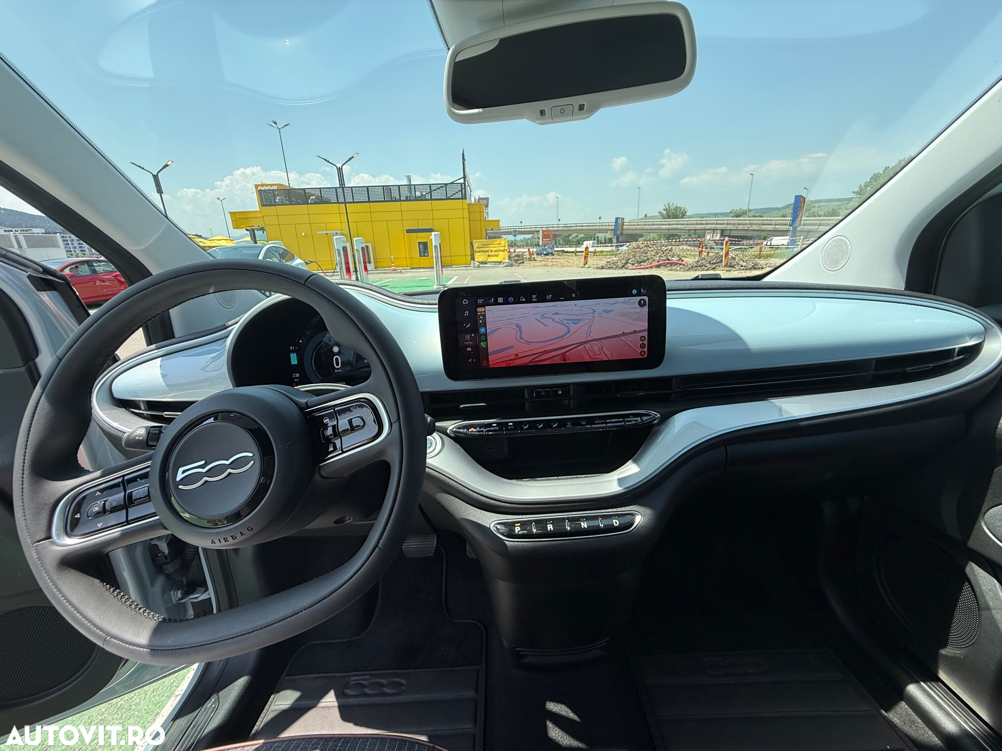 Fiat 500 500e Icon Cabrio - 8