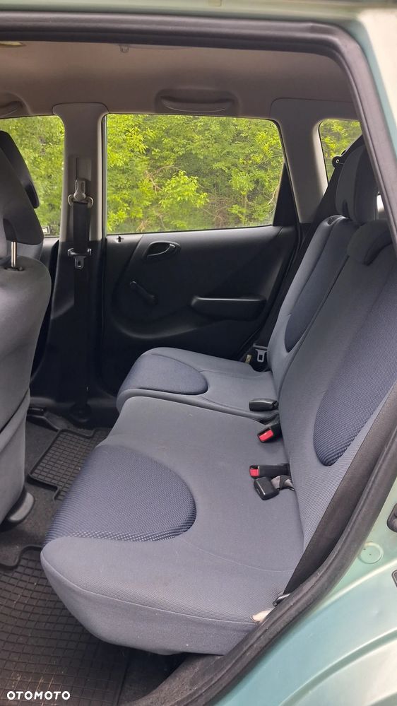 Na części Honda Jazz II Silnik 1.3 83KM L13A1 lakier G506M skrzynia automatyczna CVT maska zderzak drzwi klapa szyba fotel kanapa lusterko lampa deska GWARANCJA !!! Przód Tył Zestaw Komplet Drzwi Klapa Zderzak Błotnik Maska Grill Atrapa Szyba Pas Lampa Lusterko Boczki Fotel Kanapa Kokpit Deska Rozdzielcza Przełącznik Włącznik Sterownik Przewody Wiązka Instalacja Moduł Komputer Czujnik Listwa Pompa Alternator Wtryski Głowica Rozrusznik Kompresor Sprzęgło Dwumas Silnik Skrzynia ABS Klimatyzacji Paliwa Wspomagania Kolektor Turbina Przepustnica Zawór Chłodnica Koło Hak Belka Sanki Zawieszenie Mcpherson Półoś Amortyzator Wydech Tłumik Zacisk - 12