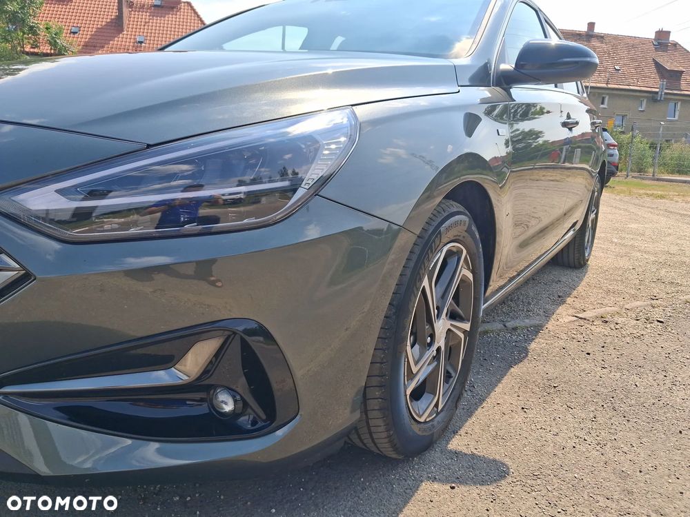 Hyundai i30 1.5 T-GDI 48V Smart - 28