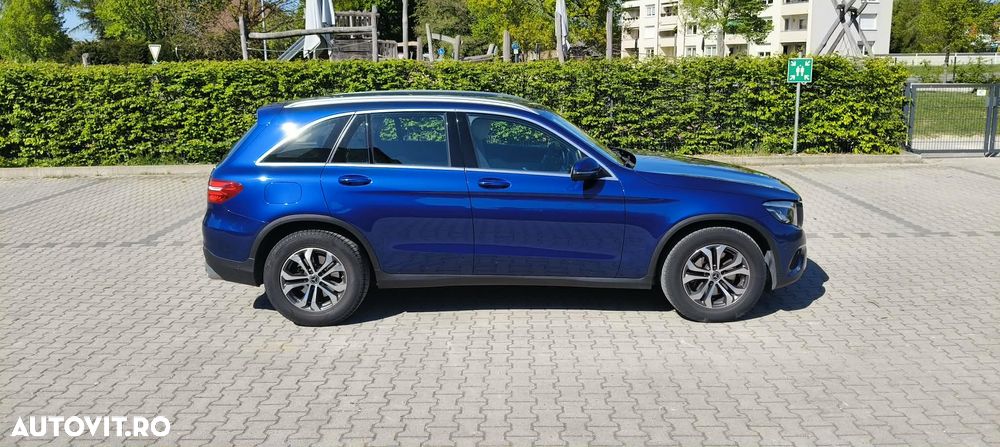 Mercedes-Benz GLC 220 d 4MATIC 9G-TRONIC - 12