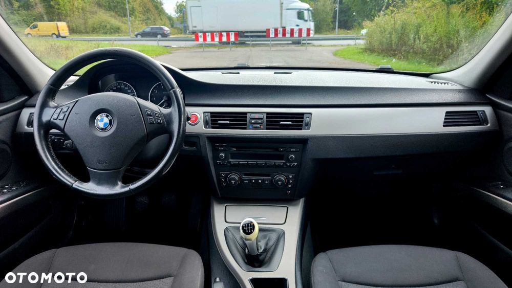 BMW Seria 3 - 8