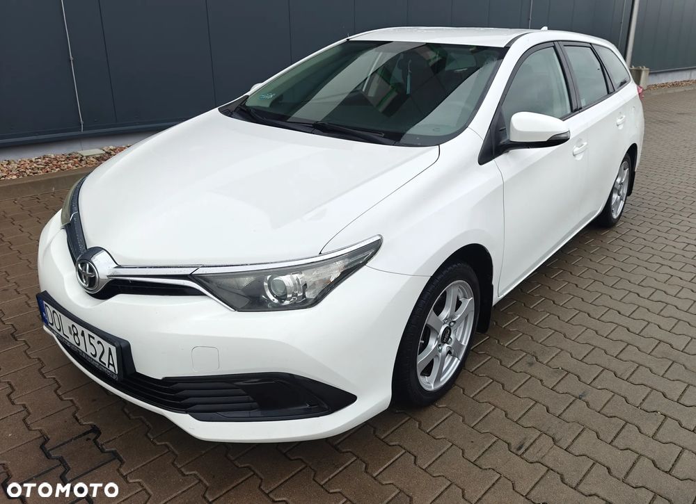 Toyota Auris 1.6 Active - 14