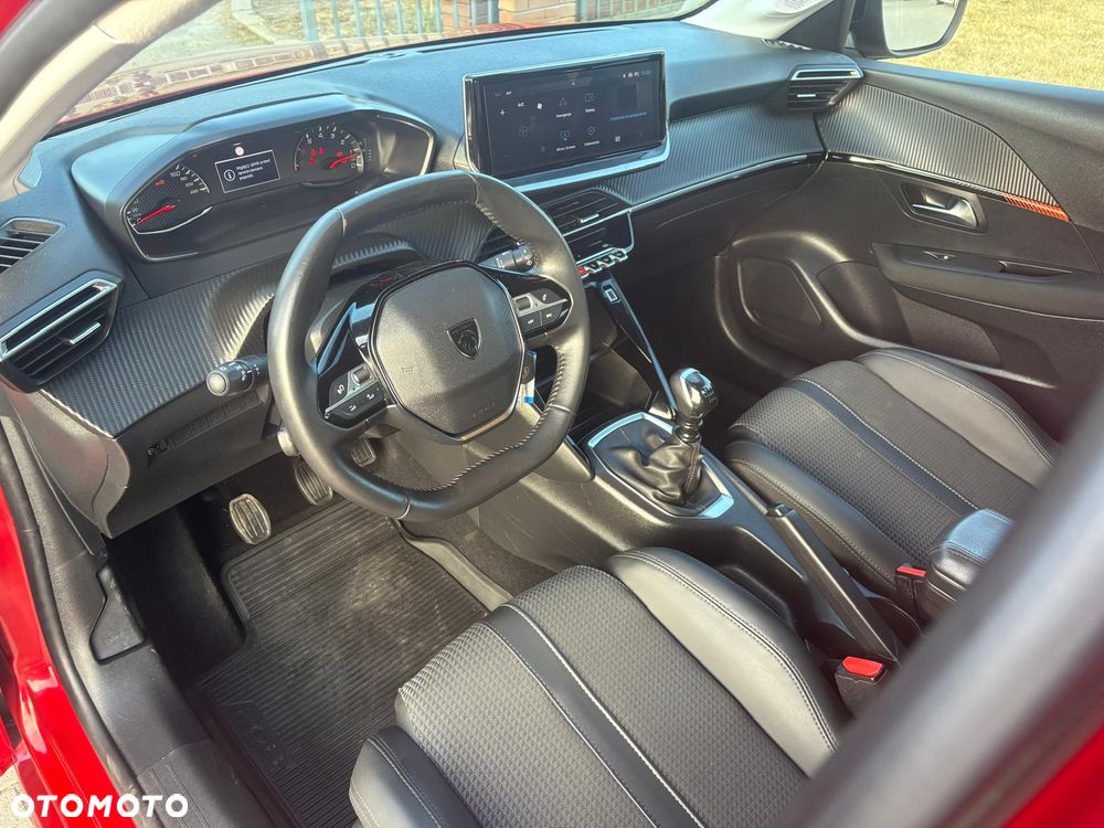 Peugeot 208 TURBO 100 Allure - 10