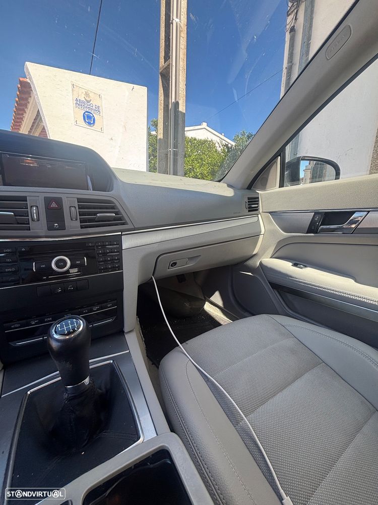 Mercedes-Benz E 250 CDi Avantgarde BlueEfficiency - 12
