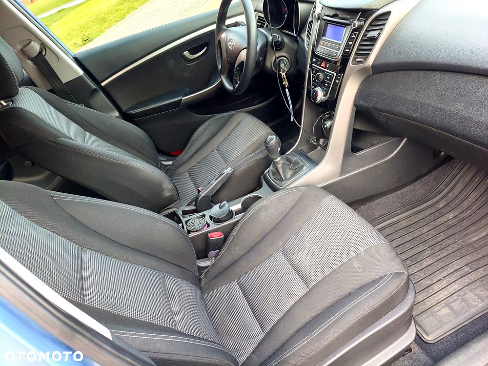 Hyundai i30 1.4 CRDi Classic + - 16