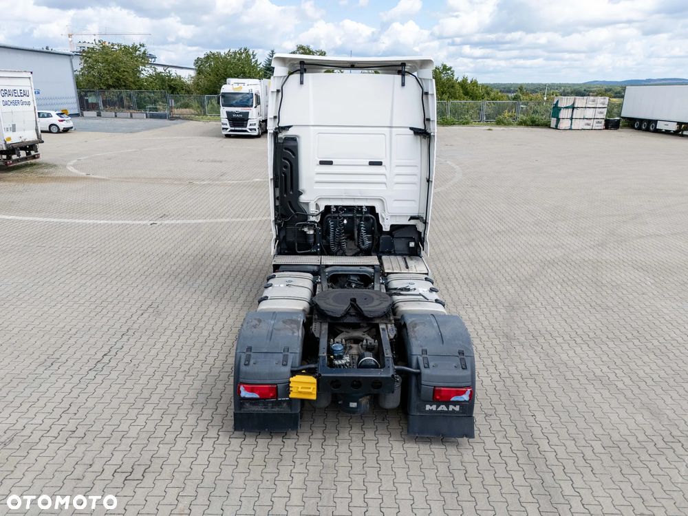 MAN TGX - 9