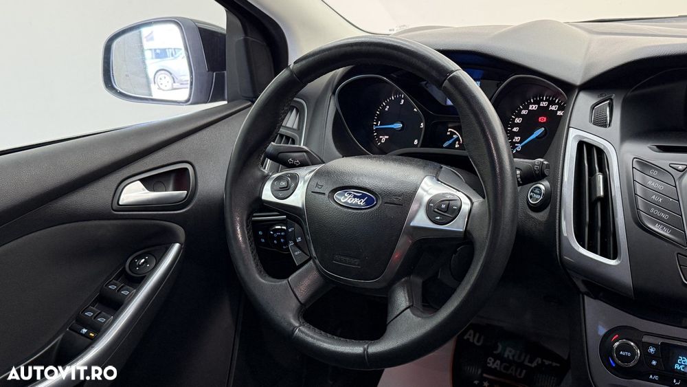 Ford Focus - 14