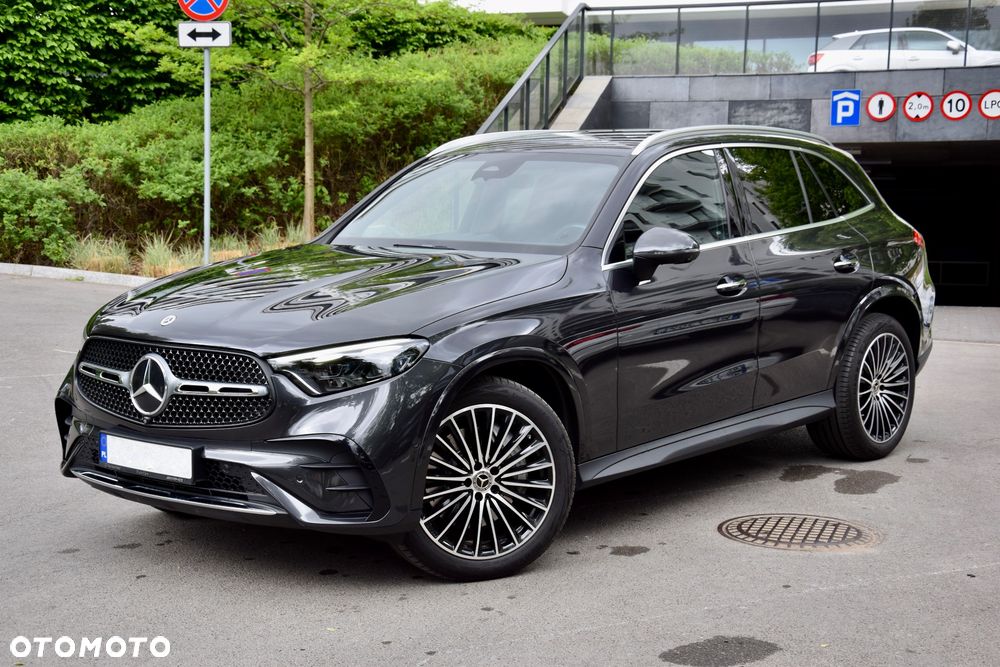 Mercedes-Benz GLC 220 d mHEV 4-Matic AMG Line - 4
