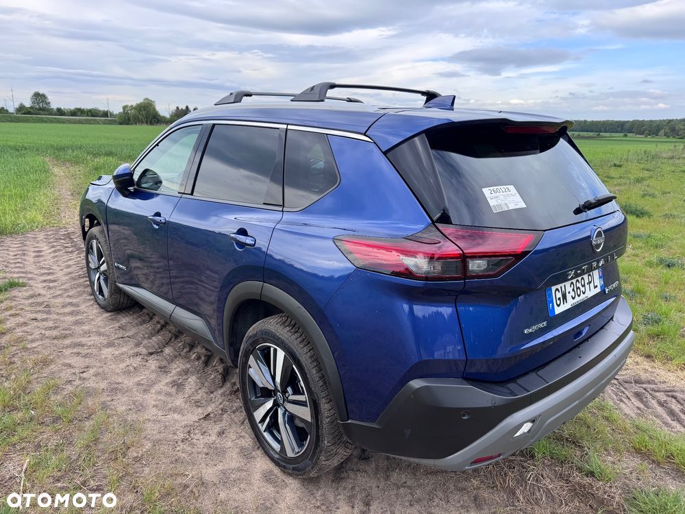 Nissan X-Trail 1.5 VC-T e-POWER Tekna e-4ORCE 7os - 11