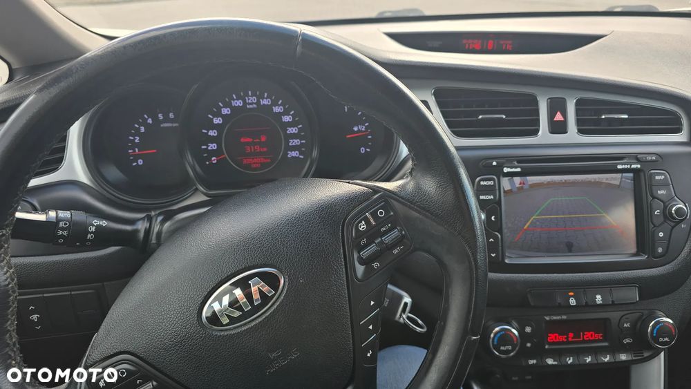 Kia Ceed 1.6 CRDi L - 12