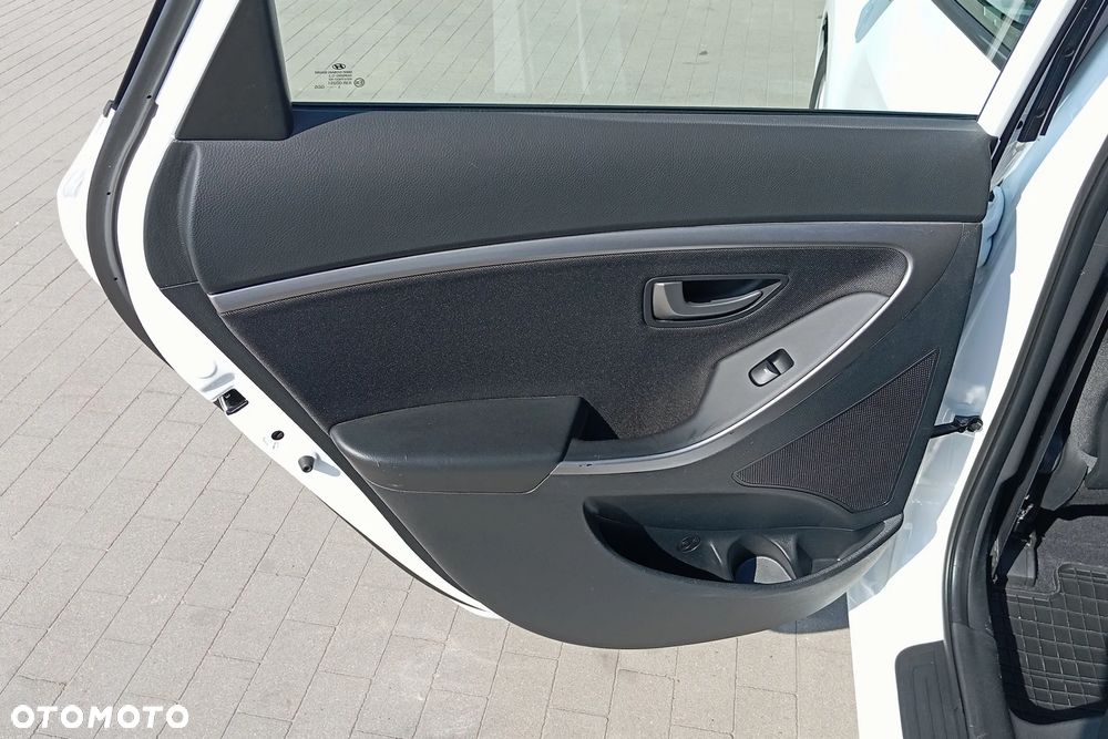 Hyundai i30 - 29