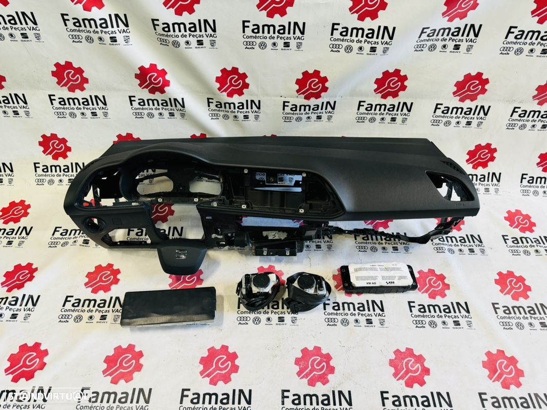Kit Tablier SEAT LEON 1.6TDI (2012-2019) - 1