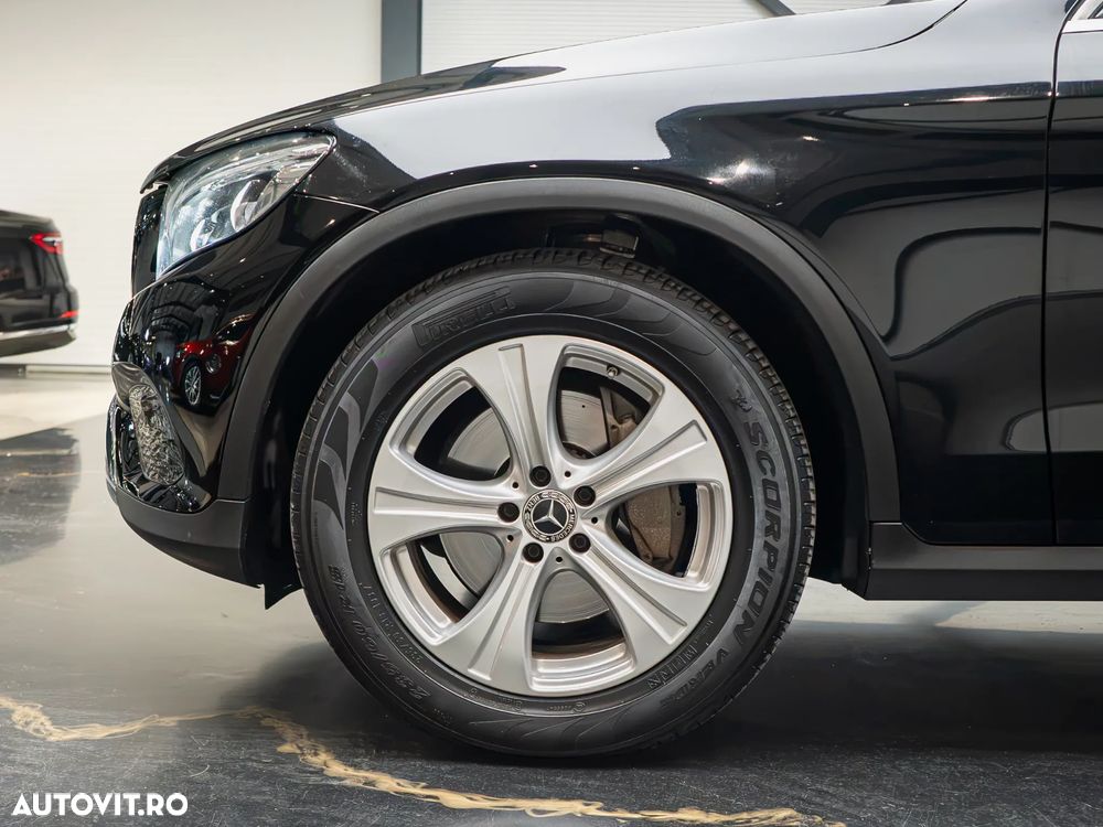 Mercedes-Benz GLC 250 d 4MATIC 9G-TRONIC Exclusive - 28