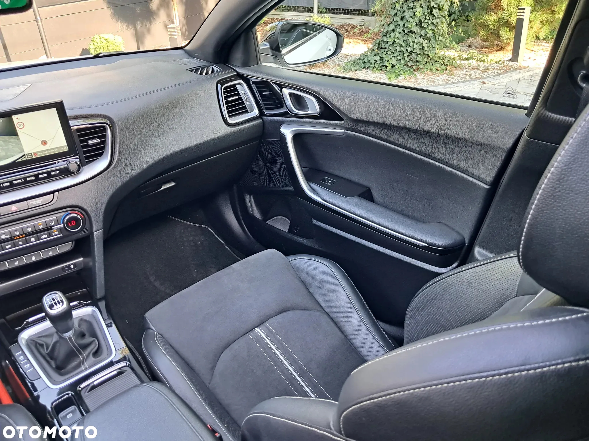 Kia ProCeed 1.5 T-GDI GT Line - 19