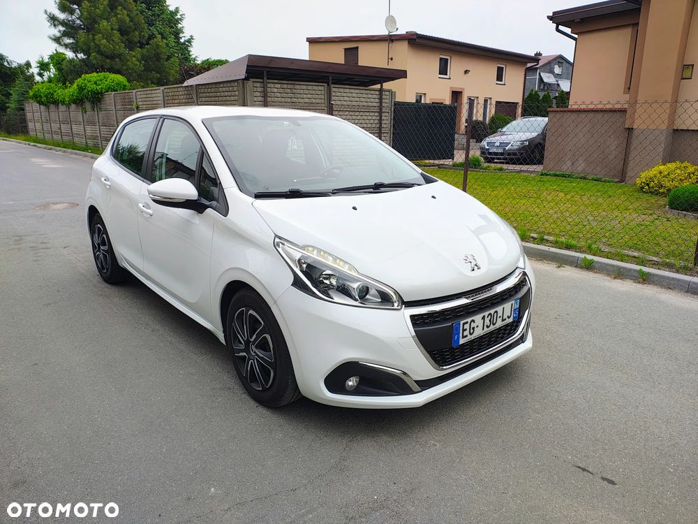 Peugeot 208 1.6 BlueHDi Active S&S - 1