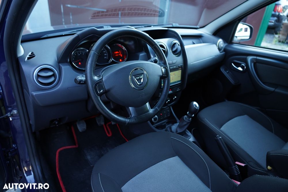 Dacia Duster dCi 110 FAP 4x4 Laureate - 12