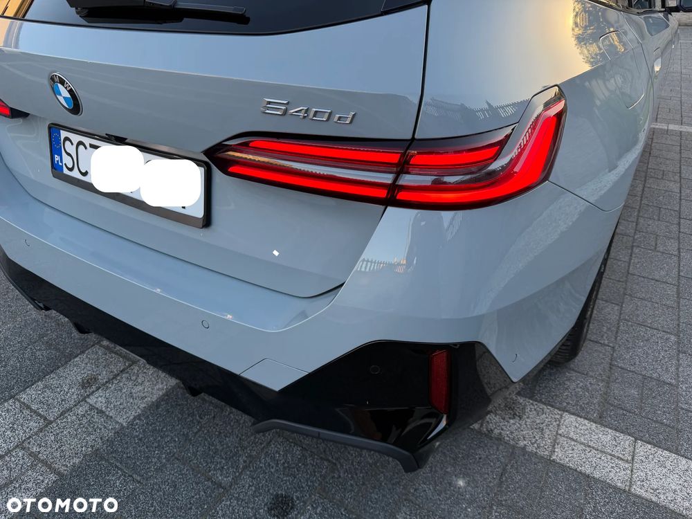 BMW Seria 5 540d xDrive mHEV M Sport - 9