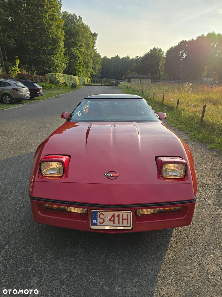 Chevrolet Corvette - 17