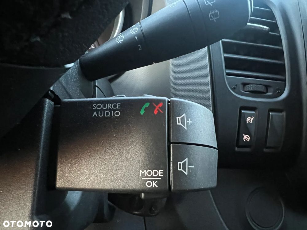 Renault Trafic - 38