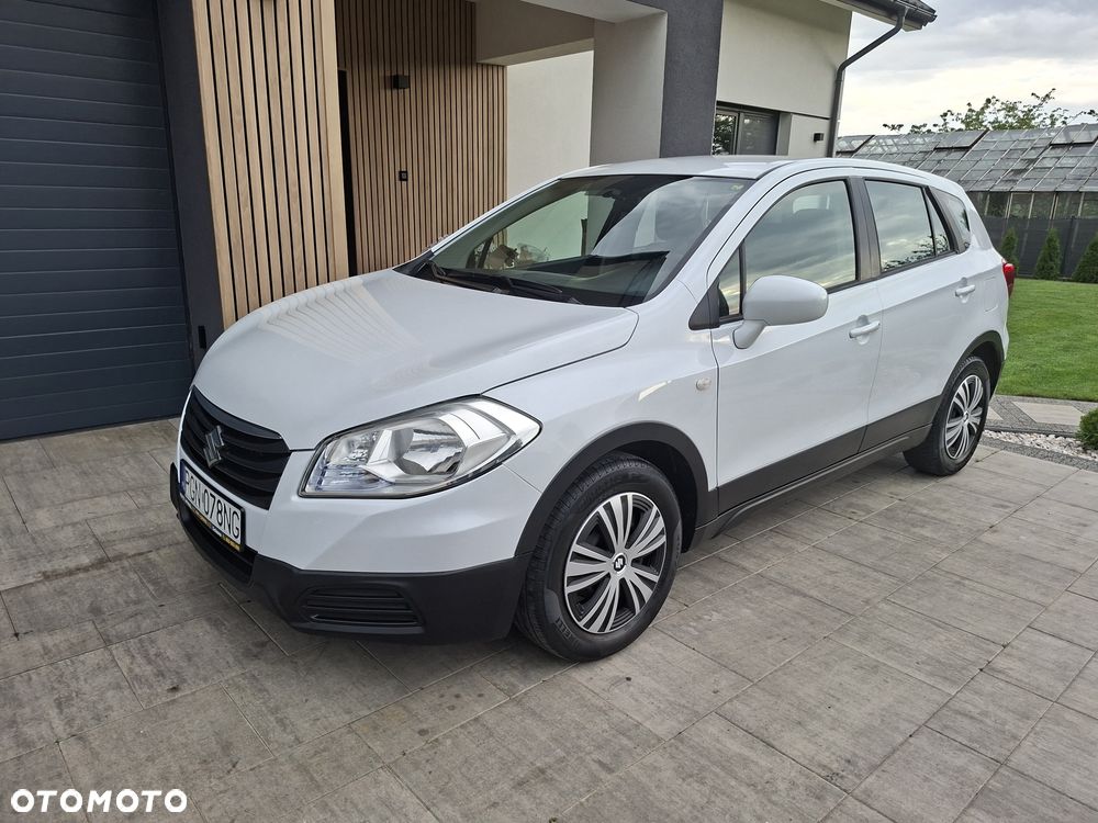 Suzuki SX4 S-Cross - 4