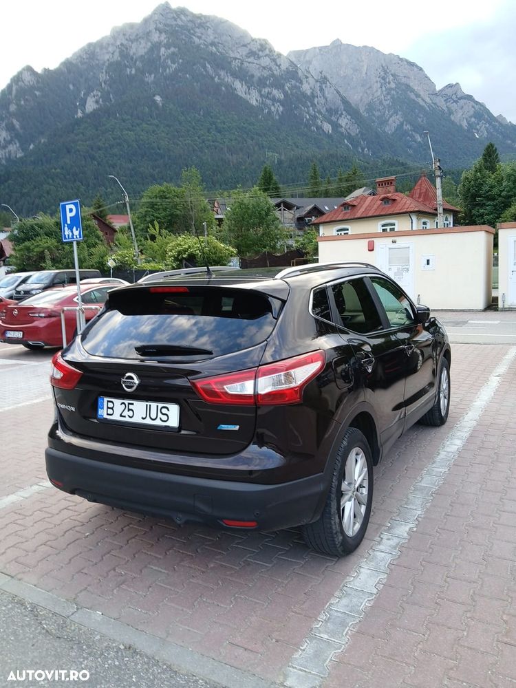 Nissan Qashqai 1.5 DCI Start/Stop Tekna - 8