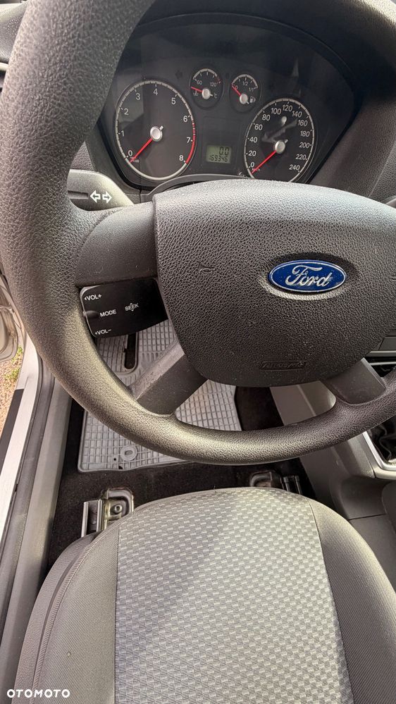 Ford Focus 1.6 Comfort - 35