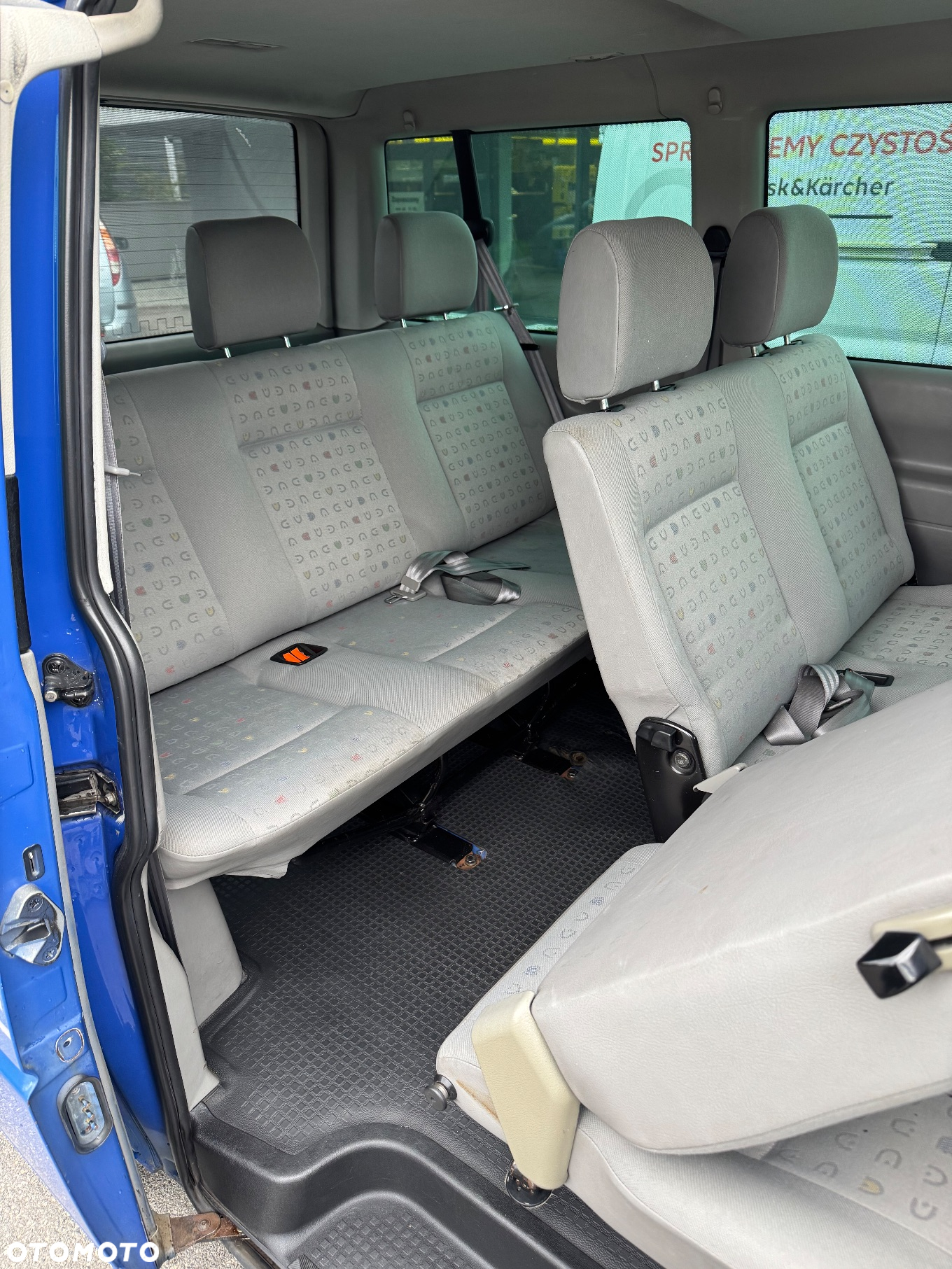 Volkswagen Caravelle TDI Basis / CL - 16