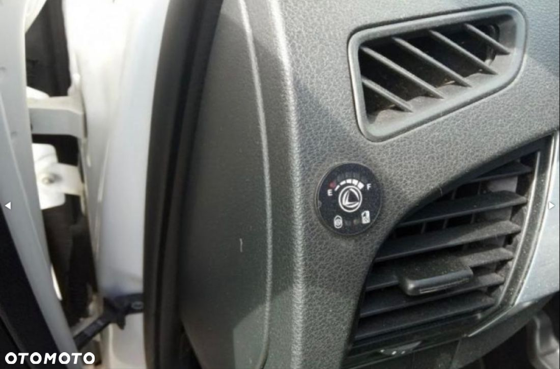 Skoda Fabia 1.0 Ambition - 22