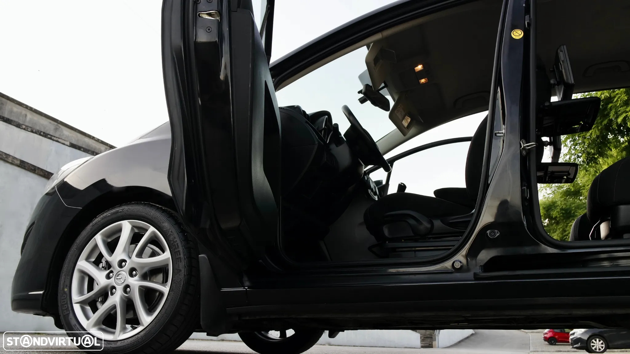 Mazda 5 MZR-CD 1.6 Superior Wagon +Xenon +PE+Pele - 33