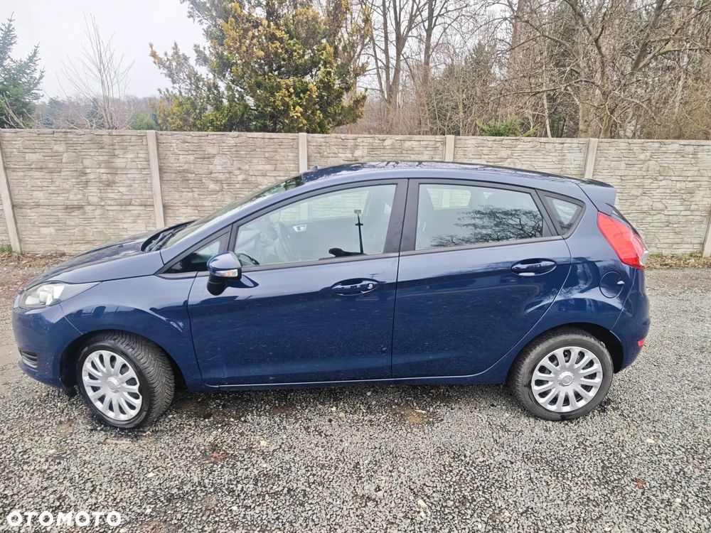 Ford Fiesta - 9