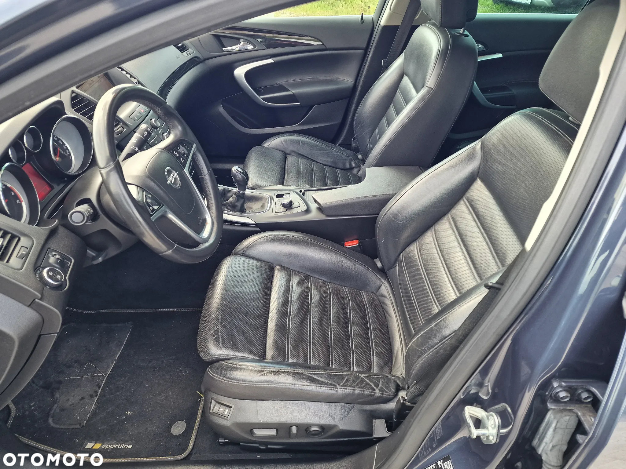 Opel Insignia 2.0 T Cosmo 4x4 - 16