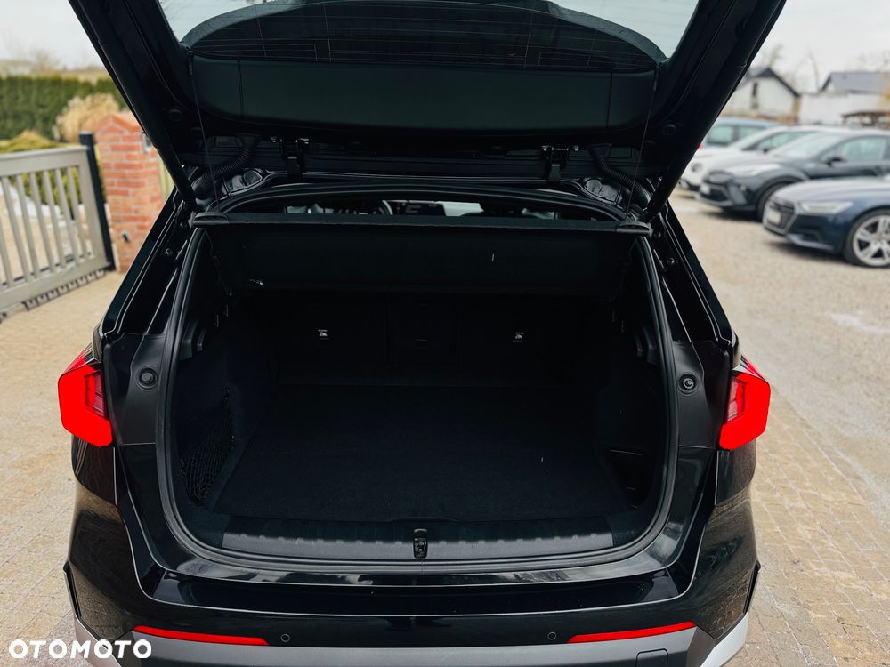 BMW X1 sDrive18d Sport Line - 22