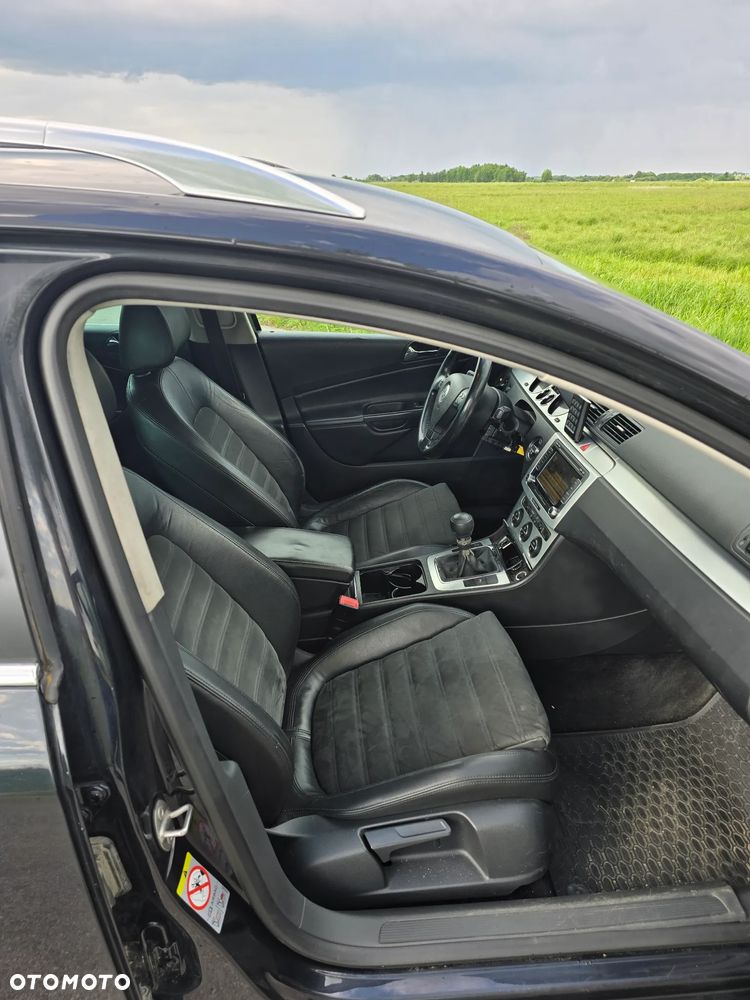 Volkswagen Passat 2.0 TDI DPF 4Motion Highline - 11