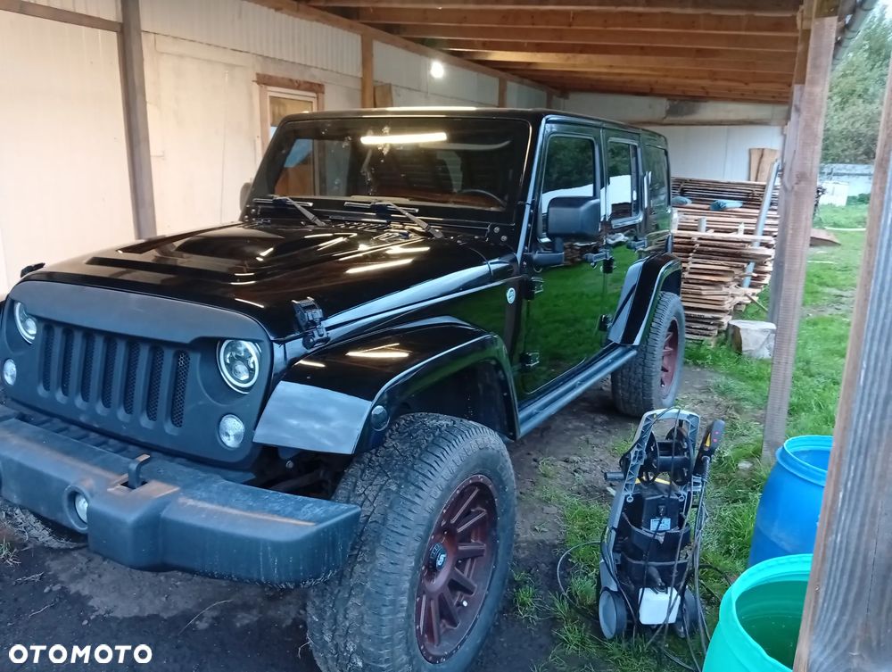 Jeep Wrangler - 11