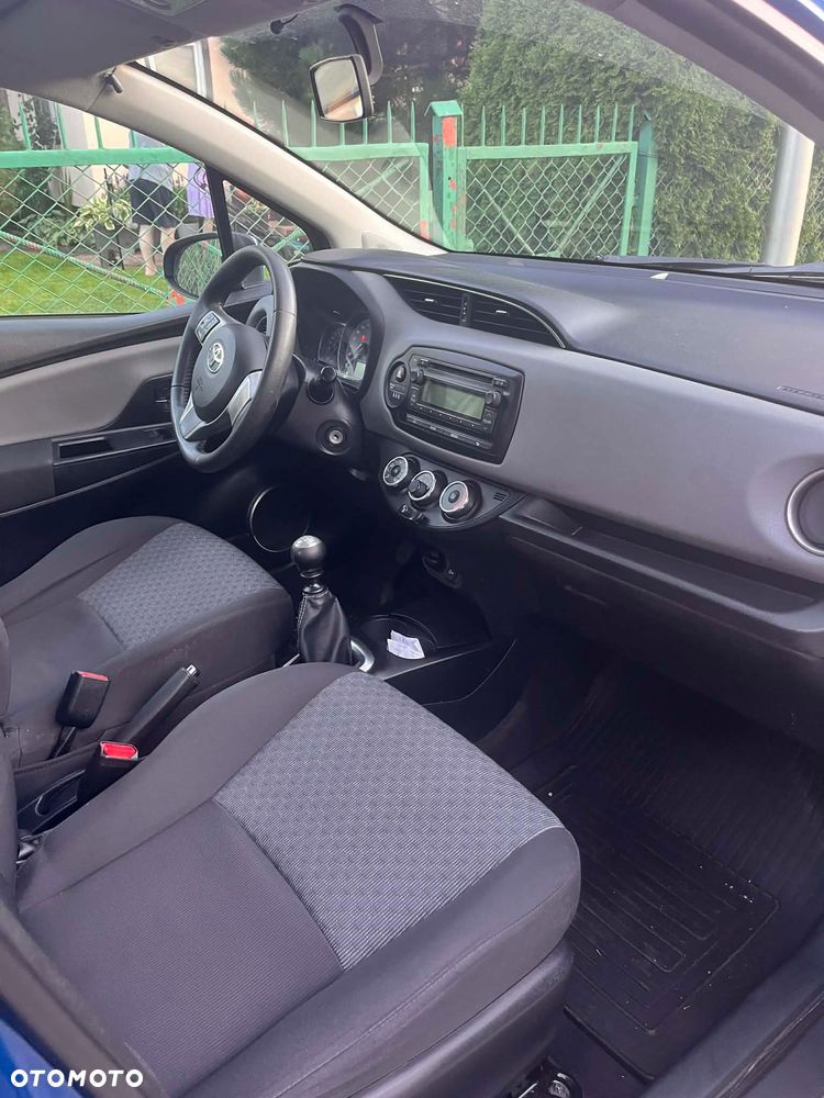Toyota Yaris 1.33 Active - 10