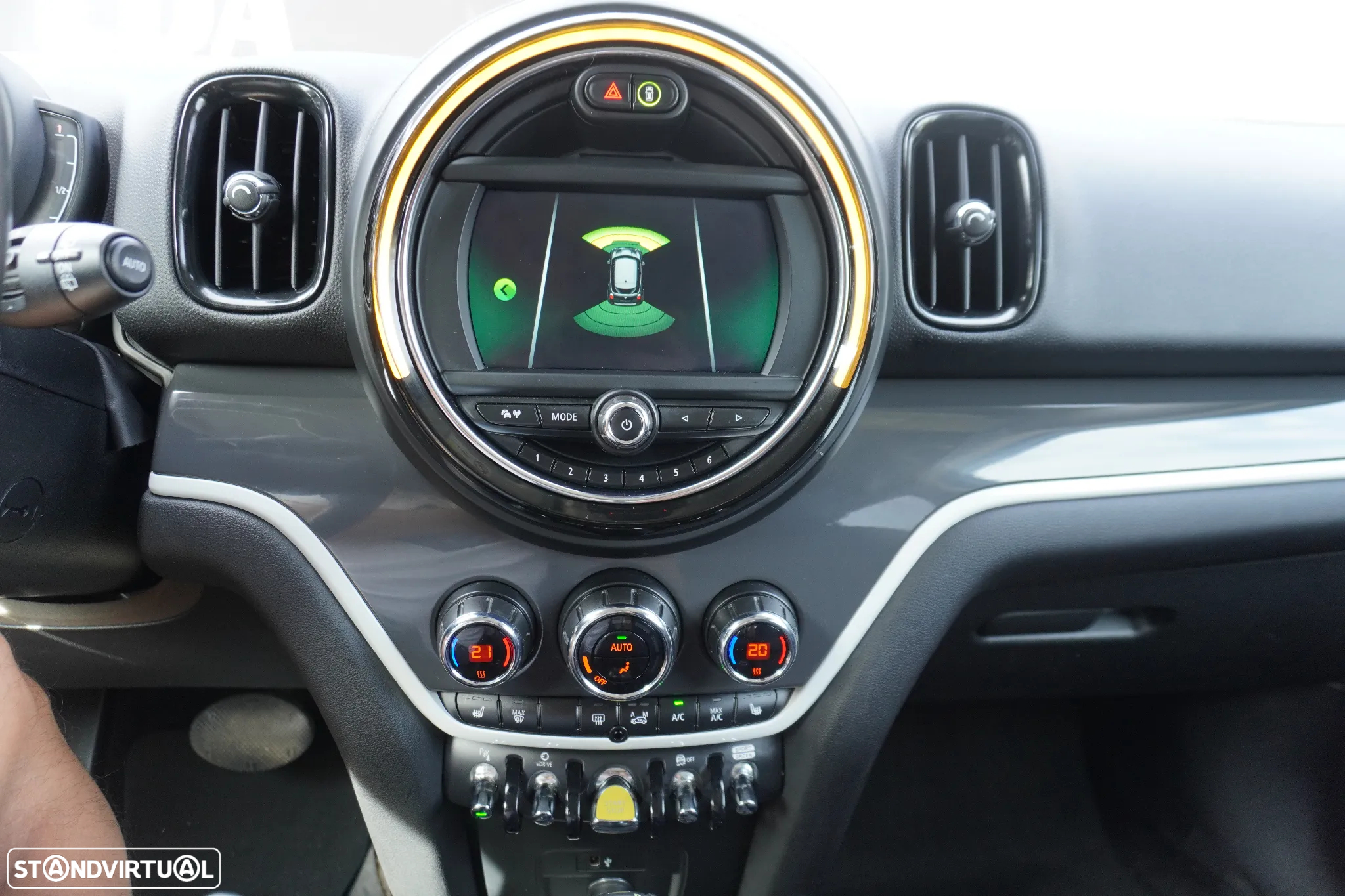 MINI Countryman Cooper SE ALL4 Auto - 14