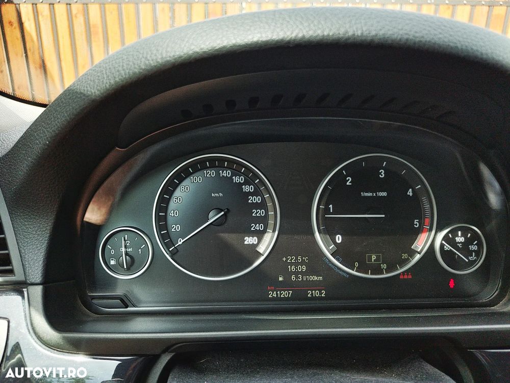 BMW Seria 5 520d Aut. - 6