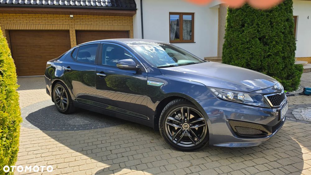 Kia Optima - 12