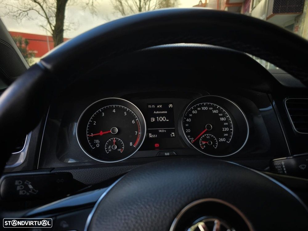 VW Golf 1.0 TSI Life - 17