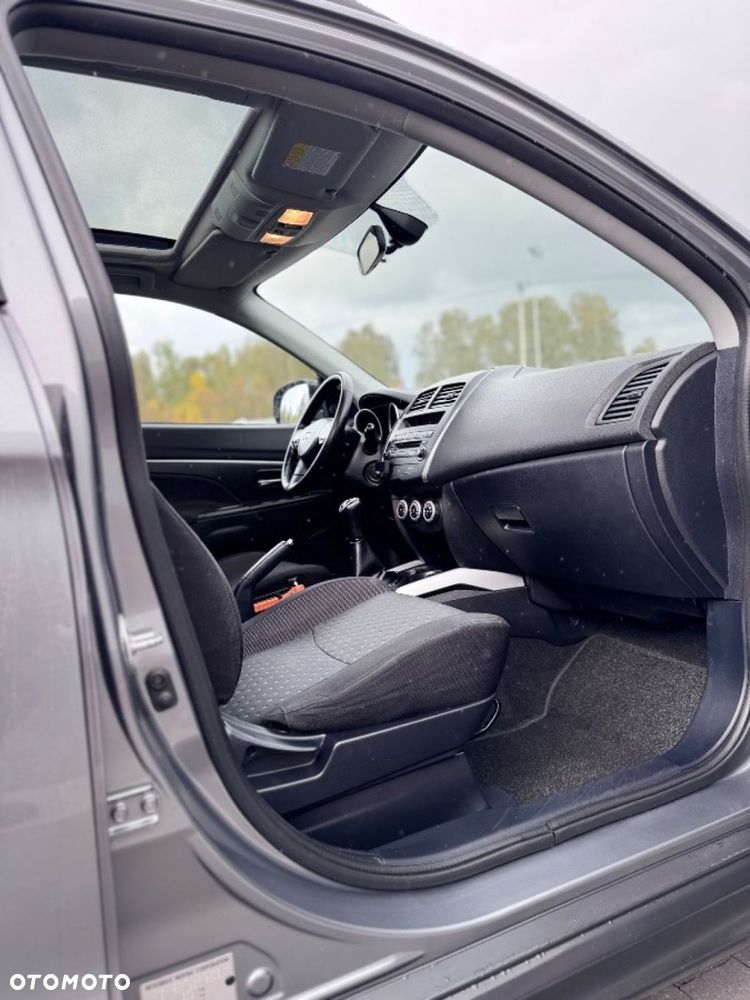Mitsubishi ASX - 38