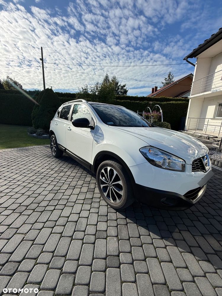 Nissan Qashqai 2011 photo 2
