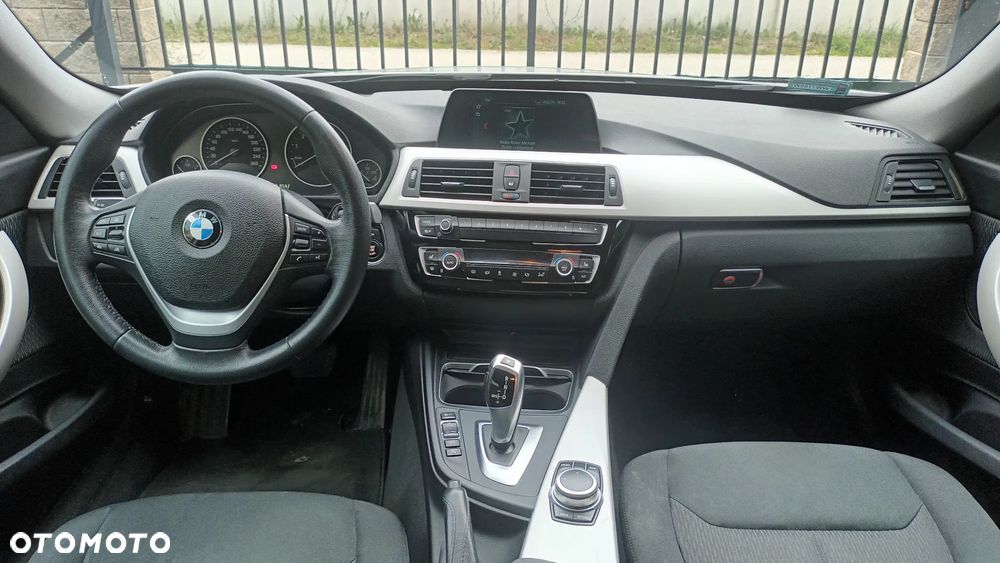 BMW 3GT 320i Advantage - 6