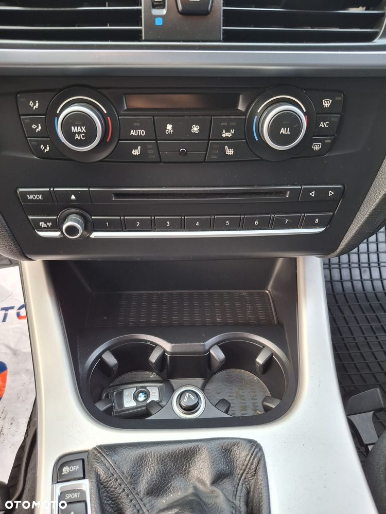 BMW X3 xDrive20d - 13